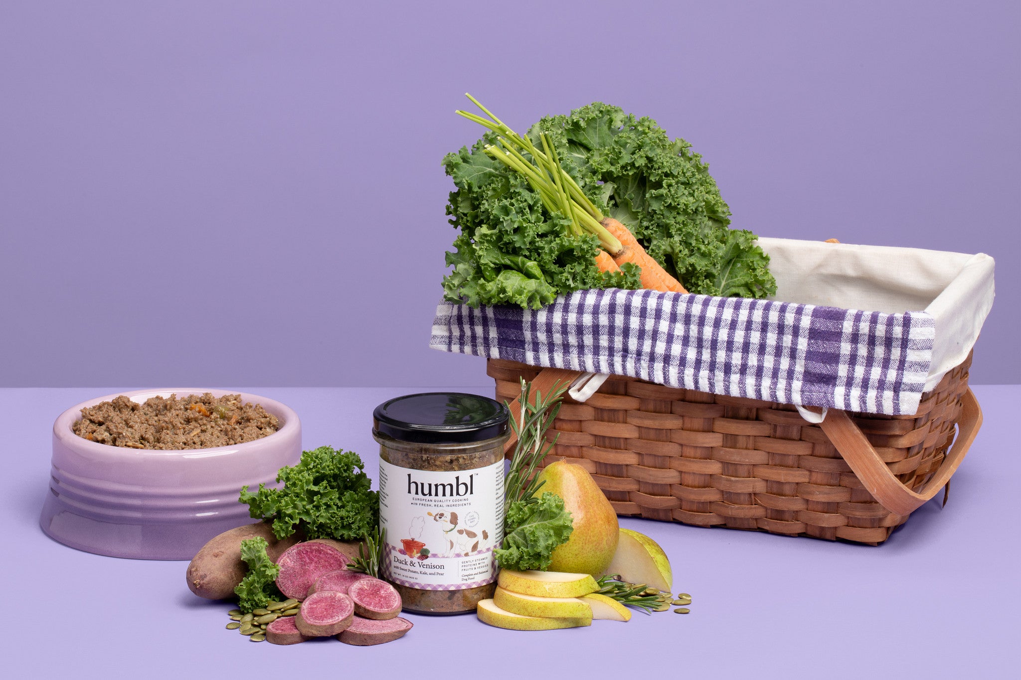 picnic basket with duck & venison dog food